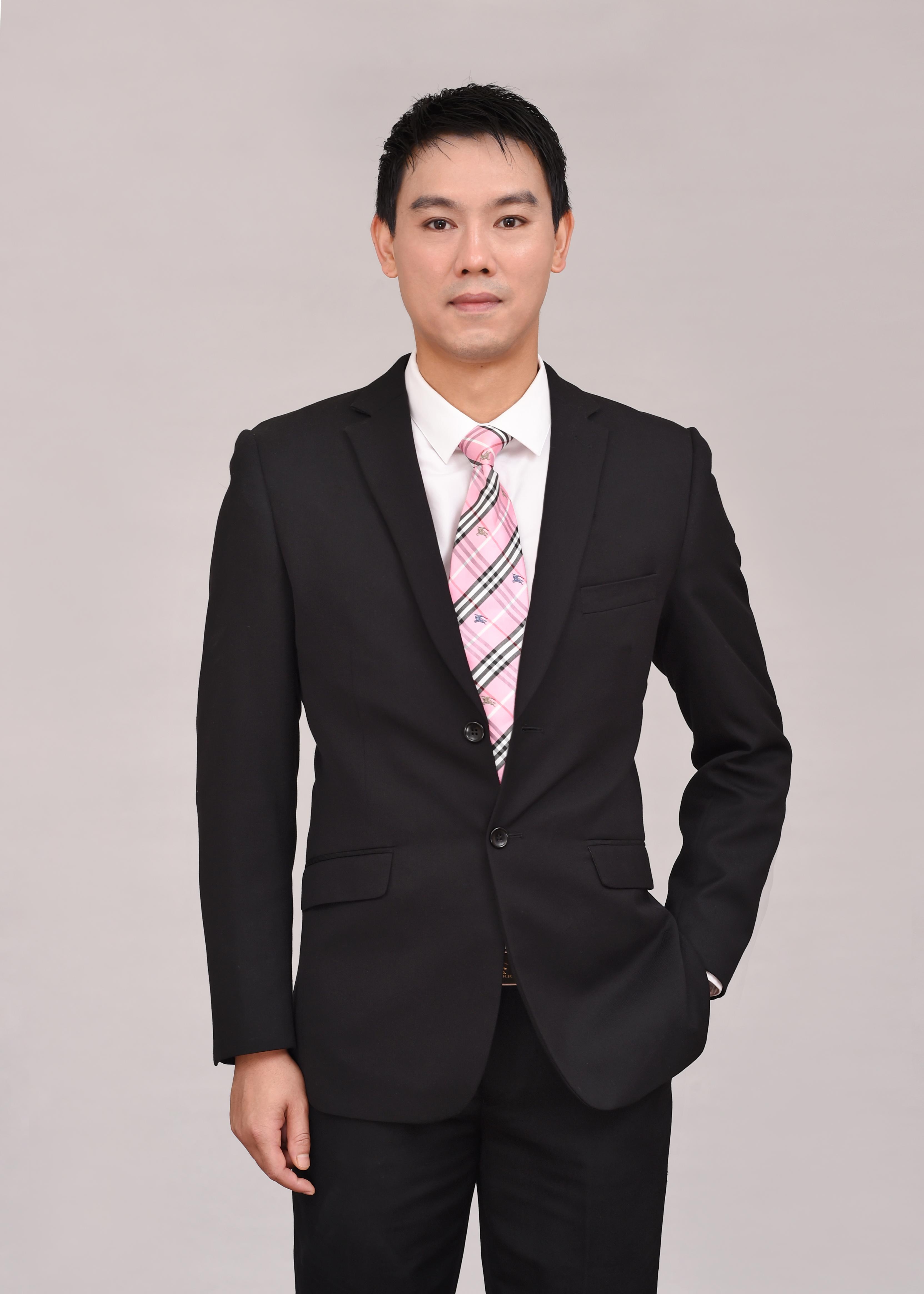 李玲庆 预告片与宣传物料制作总监